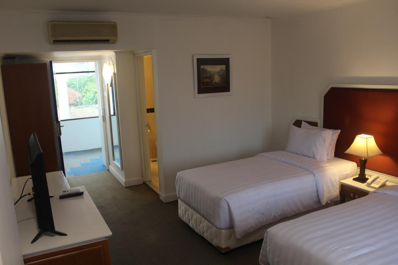 Arnava Hotel Senen Jakarta Luaran gambar